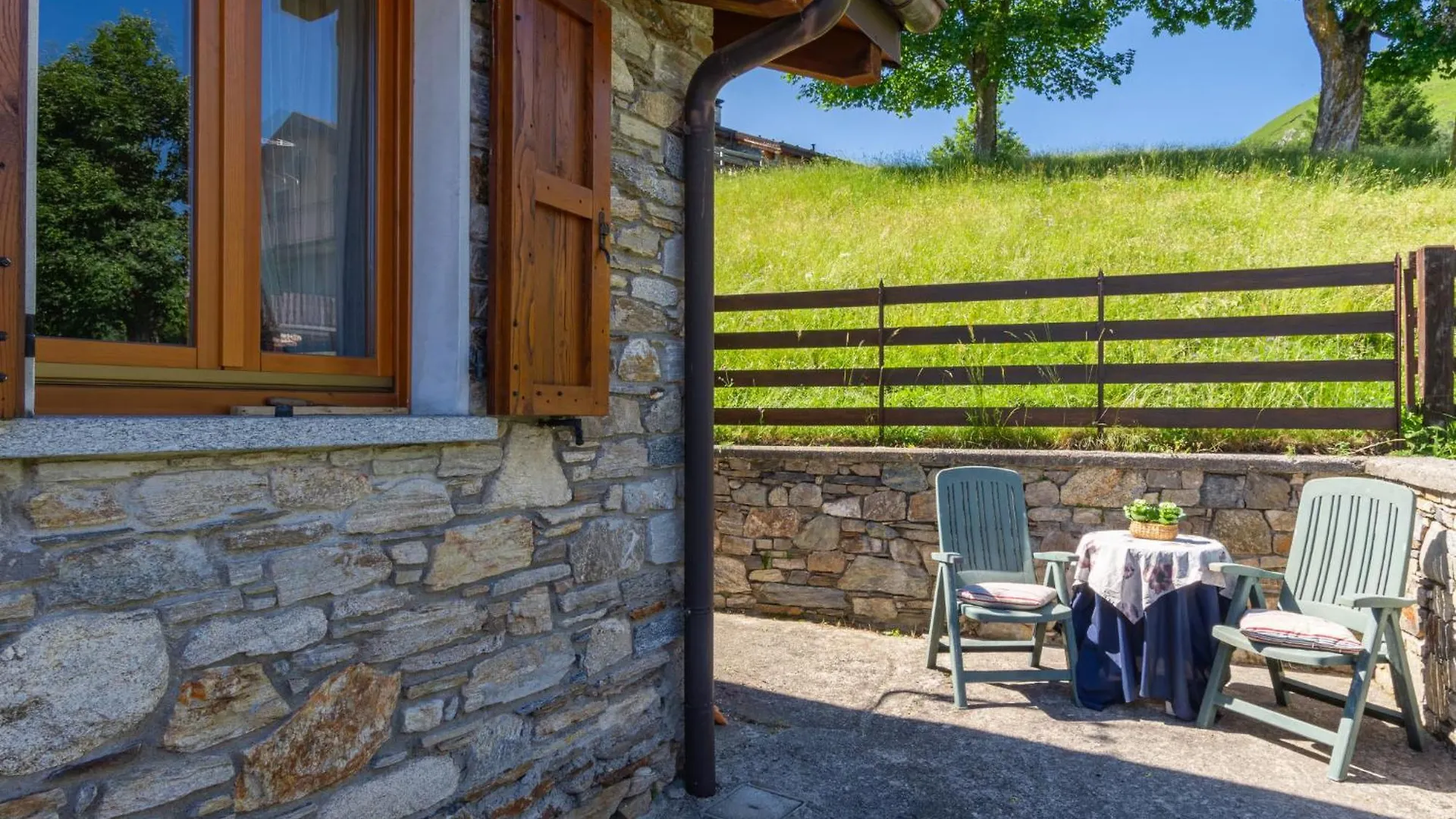 Holiday Home Roby By Interhome Dosso del Liro