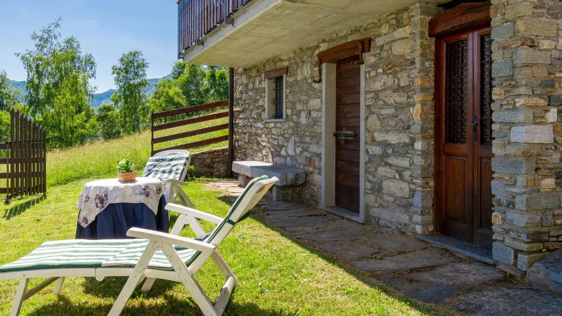 Holiday Home Roby By Interhome Dosso del Liro